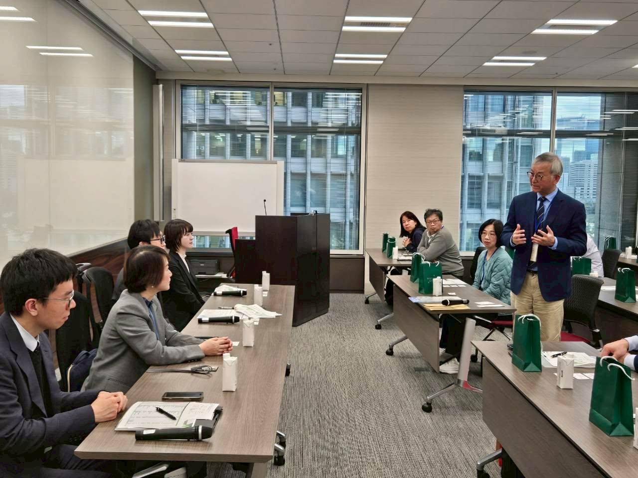 王文杰教授與「西村朝日律師事務所」交流