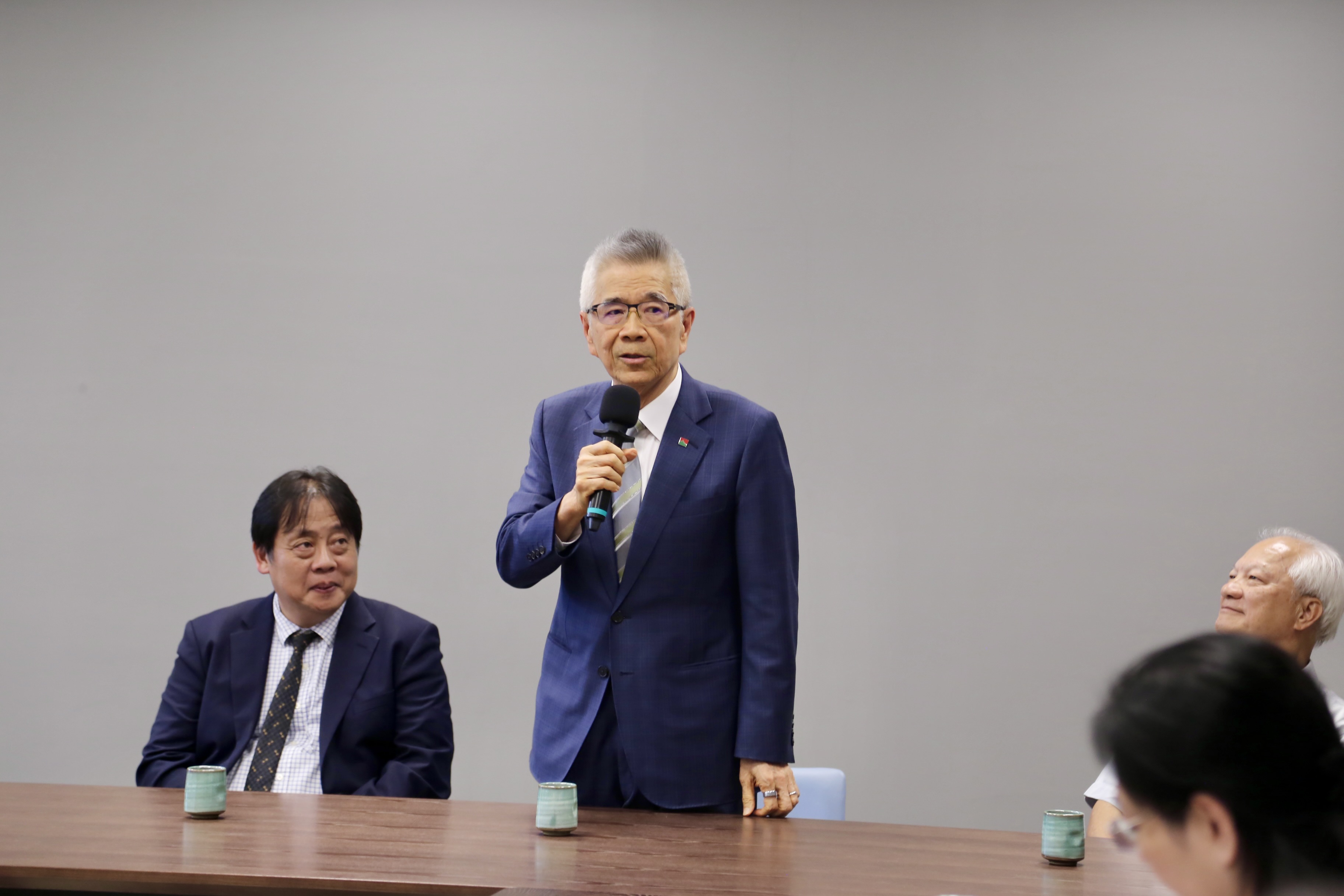 信義集團周俊吉創辦人致詞感謝蘇教授接任講座教授一職