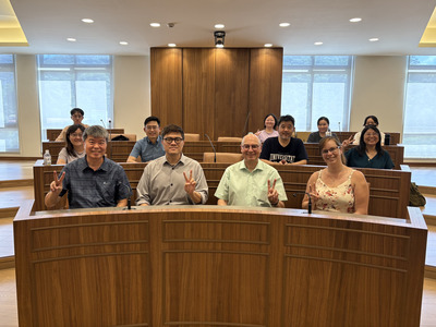 與會來賓合影。